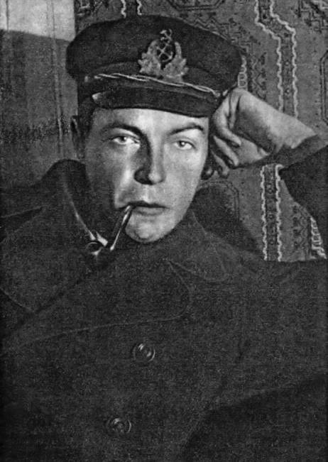 И. Ефремов на морской службе. 1925