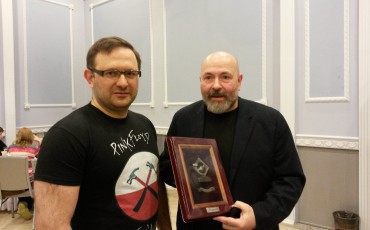 Премию «Час быка» на «РосКоне-2015» получил Александр Слепаков за «Повесть о советском вампире»