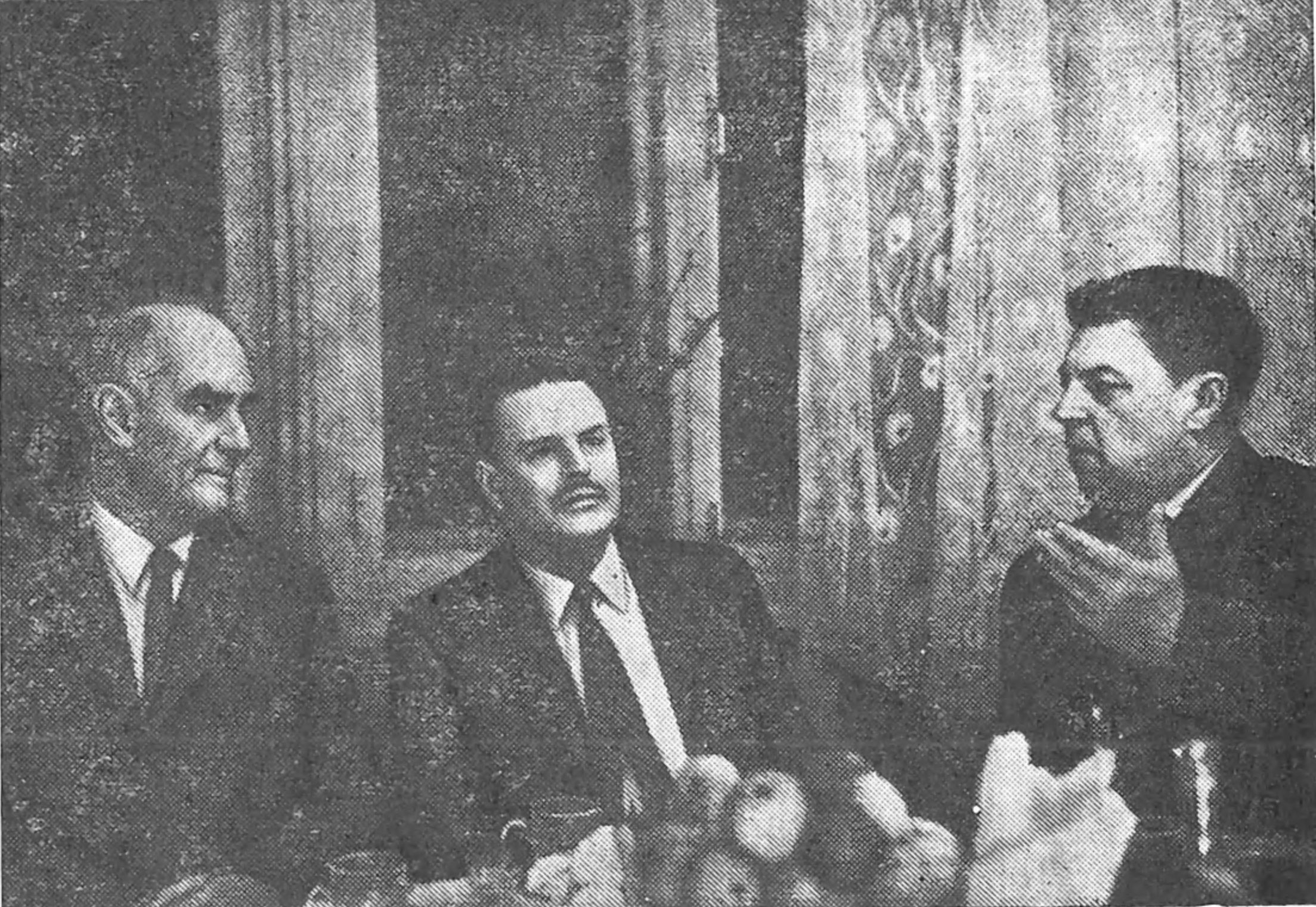 Ю.А. Орлов, Э.К. Олсон и И.А. Ефремов. Фото автора, 1961 г.
