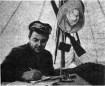 И.А. Ефремов в экспедиции. Пустыня Гоби. 1948 год.